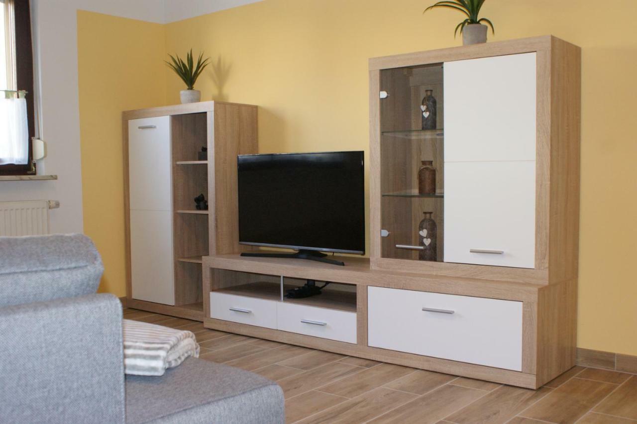 Caro'S Ferienwohnung Haard Dış mekan fotoğraf